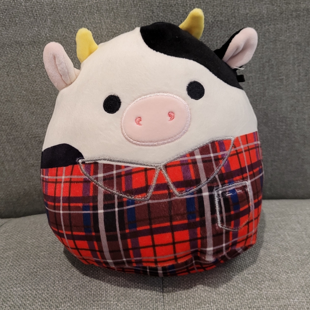 7.5" Flannel Connor the Cow Squishmallow